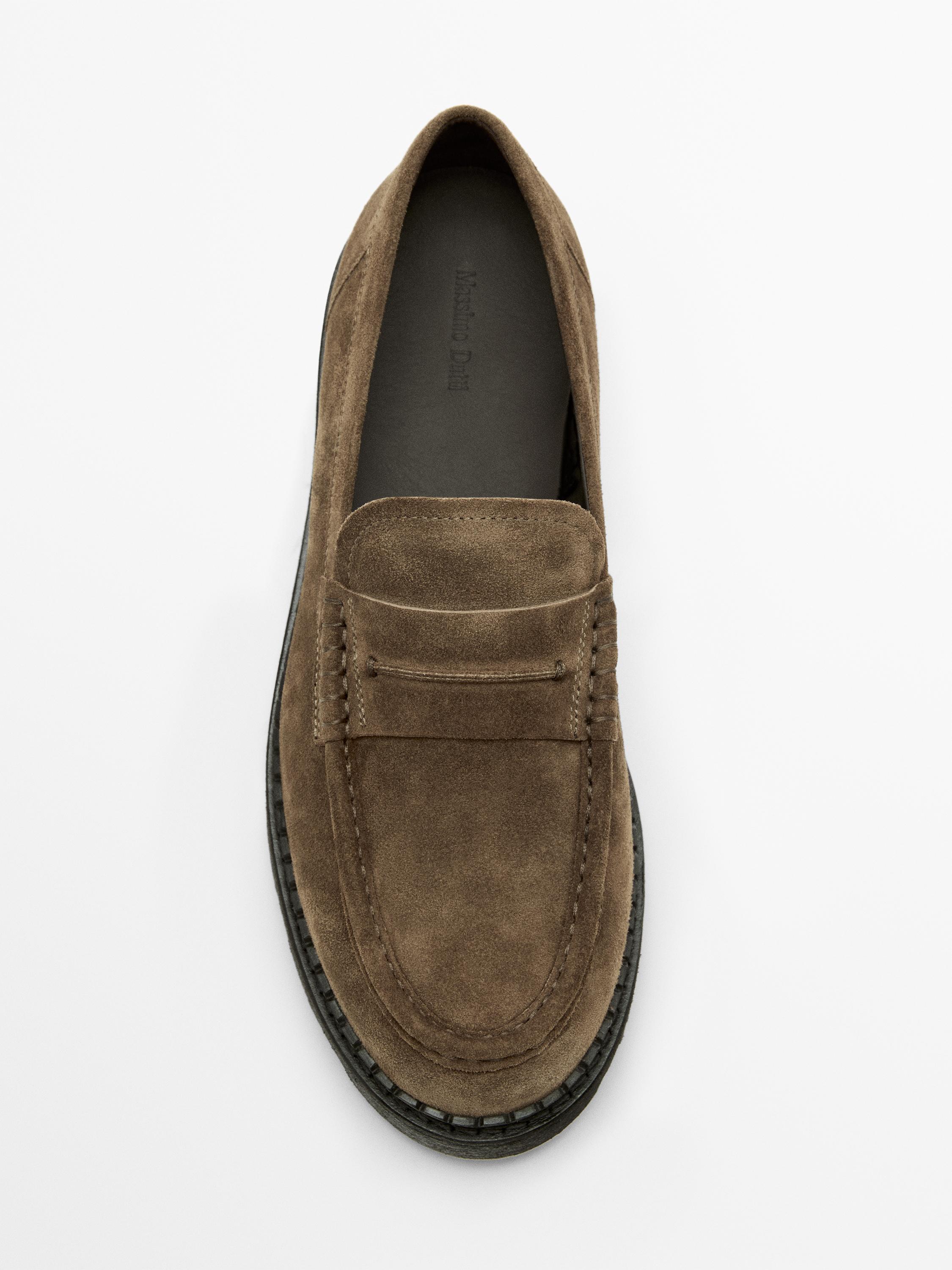 Mocassins en cuir patte décorative semelle crantée